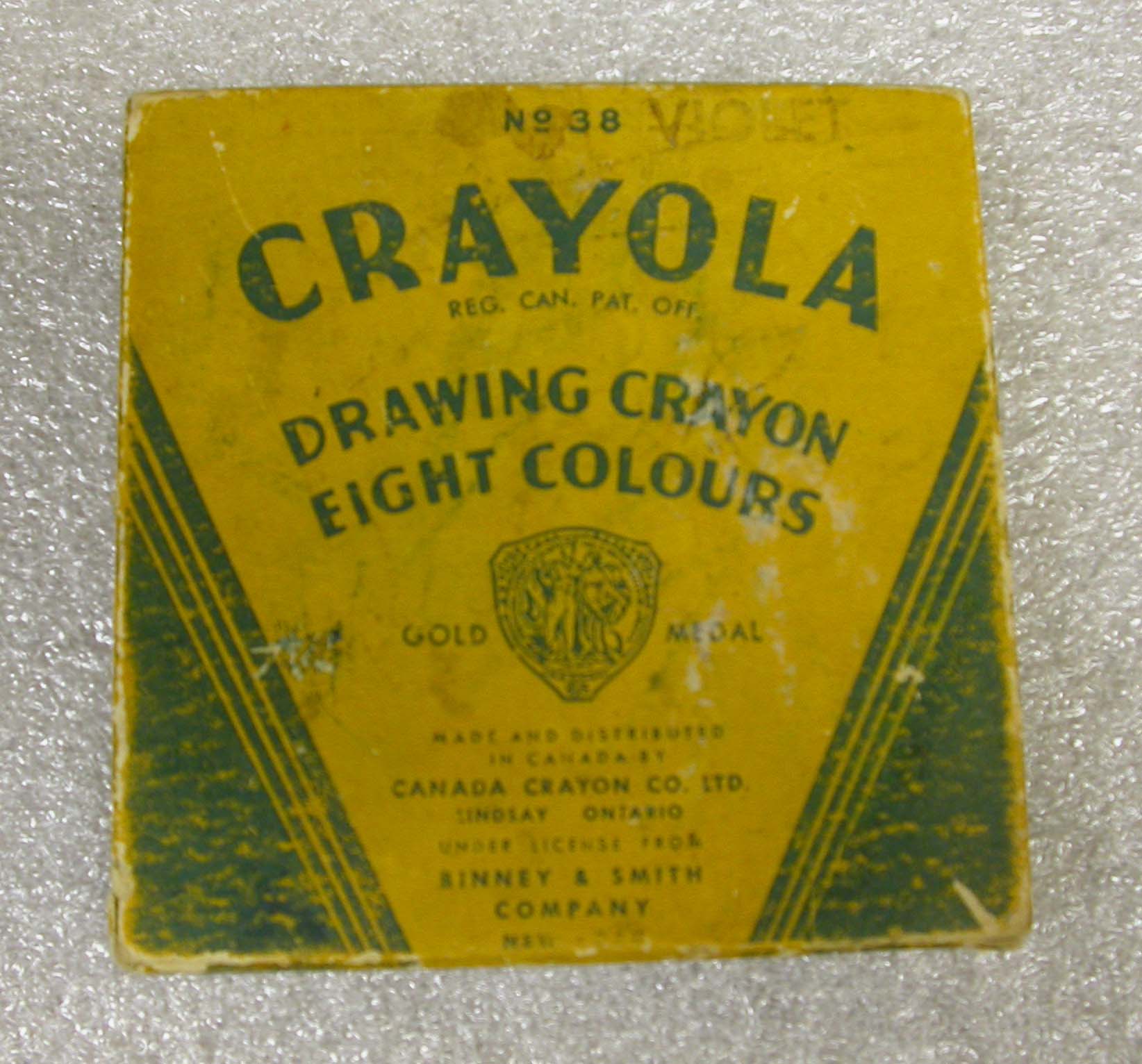 a%20box%20of%20Crayola%20Crayons%20from%20the%201950%27s